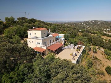 2425-347098-1254606e3c95c5e5ce938638595c7f664