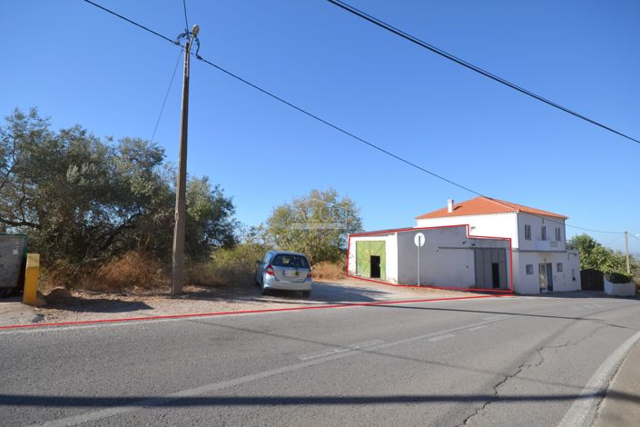 Image No.2-Propriété à vendre à Loule