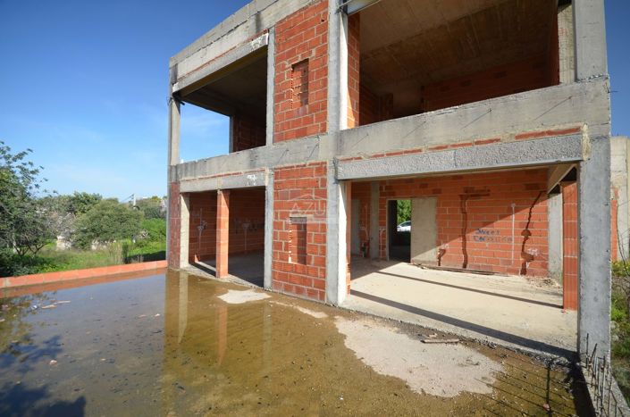 Image No.23-4 Bed Plot for sale