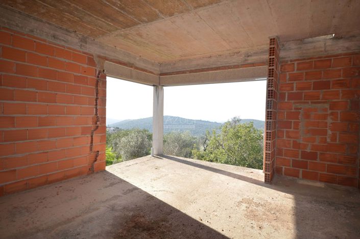 Image No.33-4 Bed Plot for sale