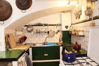 12063-town-house-for-sale-in-castell-de-caste