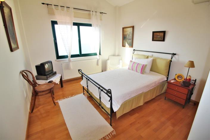 Image No.25-Villa de 4 chambres à vendre à Kokkino Horio