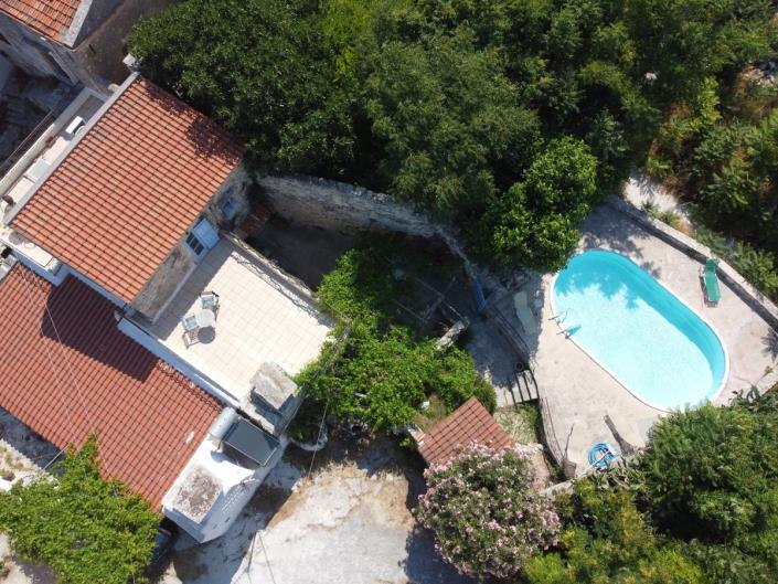 Image No.41-2 Bed House for sale