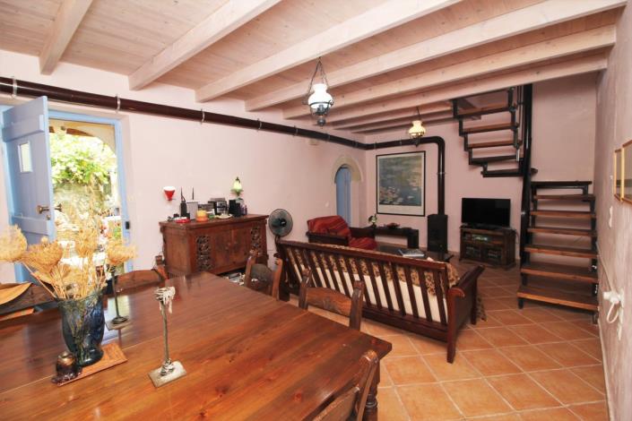 Image No.14-2 Bed House for sale