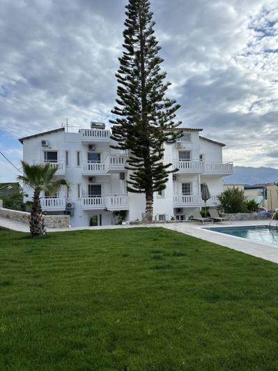 Image No.10-Un hôtel de 10 chambres à vendre à Almyrida