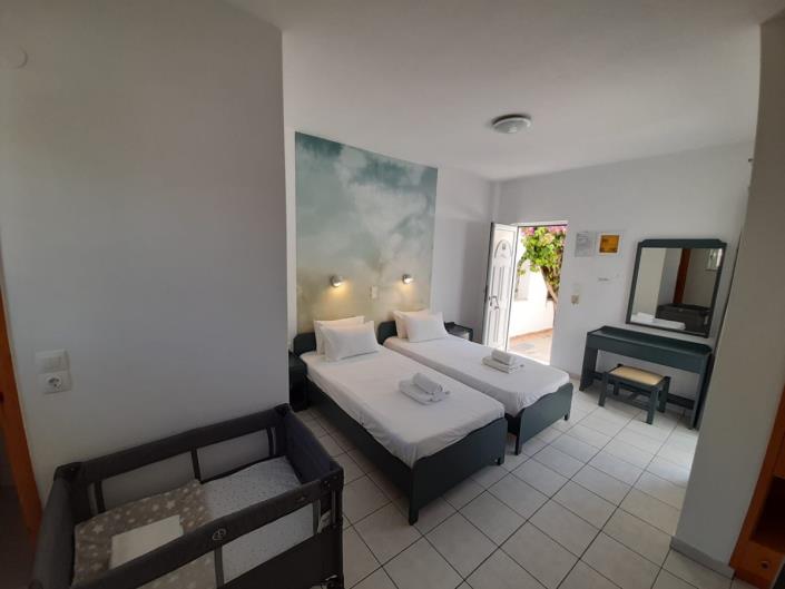 Image No.33-Un hôtel de 10 chambres à vendre à Almyrida