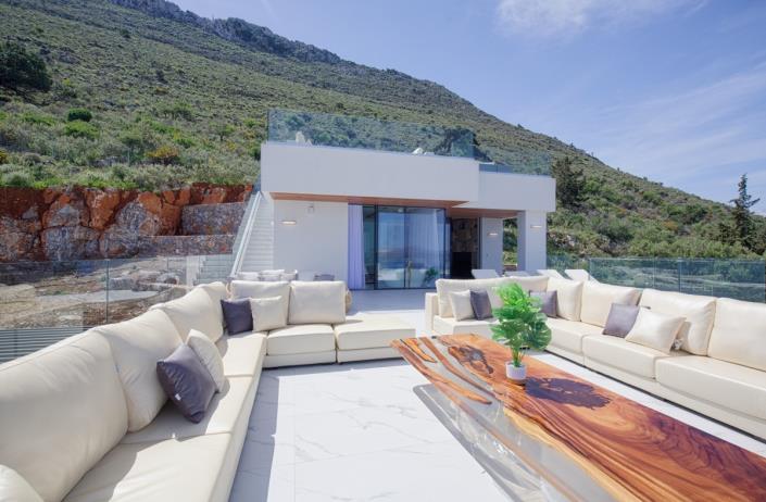 Image No.15-Villa / Détaché de 4 chambres à vendre à Kokkino Horio