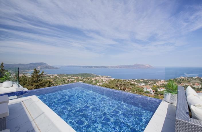 Image No.2-Villa / Détaché de 4 chambres à vendre à Kokkino Horio