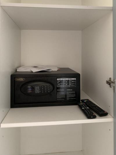 Image No.10-8 Bed Hotel for sale