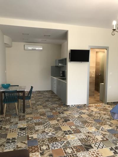 Image No.33-8 Bed Hotel for sale