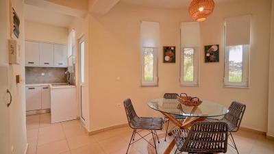 Houses-for-sale-in-Pyrgos-Psilonerou-5