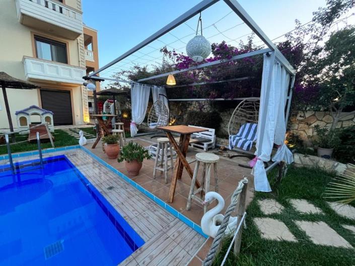 Image No.23-10 Bed Hotel for sale