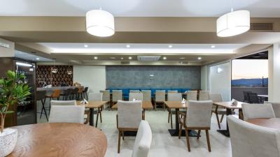 Hotel-for-sale-in-Chania-For-Sale-Hotel-for-sale-in-Plaka-For-Sale-1