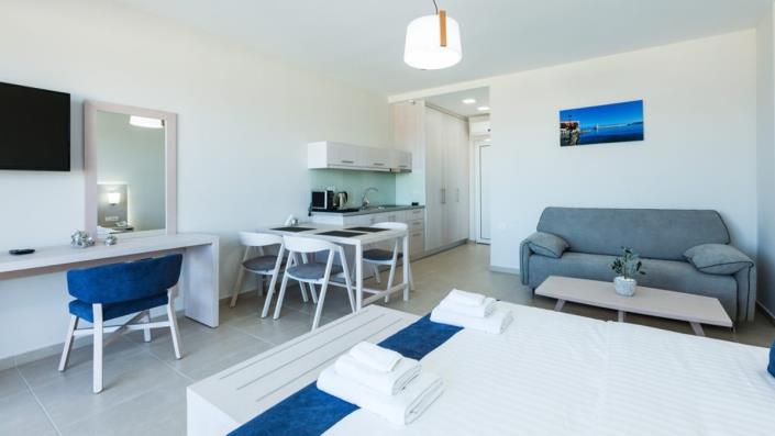 Image No.24-Maison de 30 chambres à vendre à Plaka