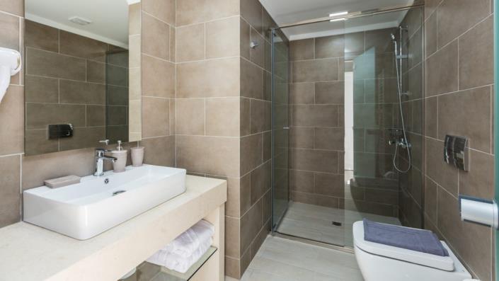 Image No.30-Maison de 30 chambres à vendre à Plaka