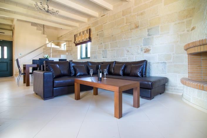 Image No.5-Villa de 4 chambres à vendre à Almyrida