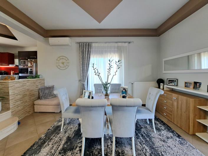 Image No.40-3 Bed Villa / Detached for sale