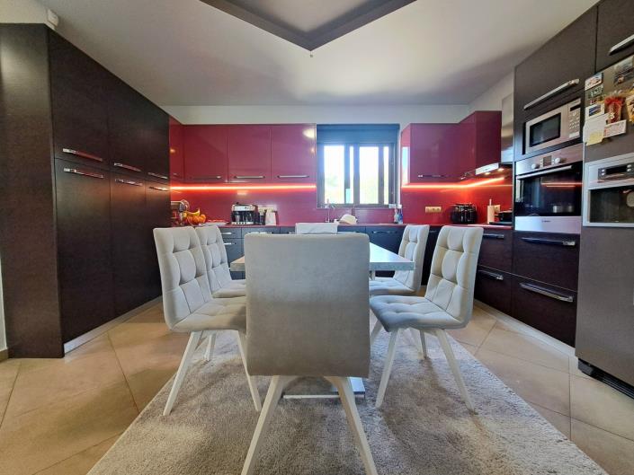 Image No.45-3 Bed Villa / Detached for sale