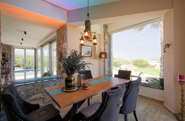 Image No.24-Villa de 5 chambres à vendre à Almyrida