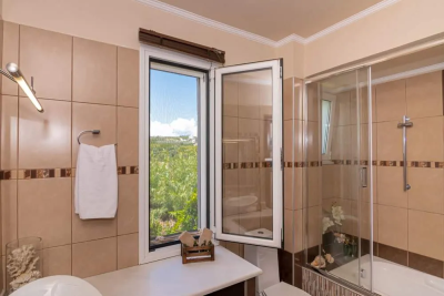 tinywow_288364411_1600x1200_59102267