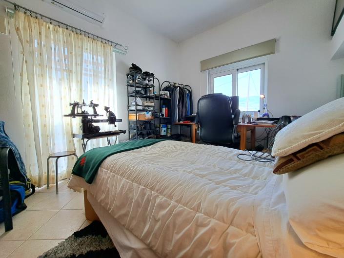 Image No.17-2 Bed House for sale