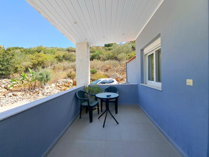 Image No.28-2 Bed House for sale