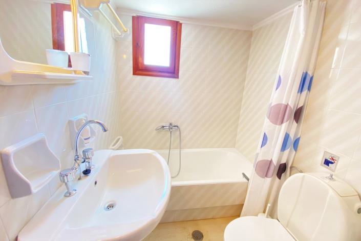 Image No.27-3 Bed Apartment for sale