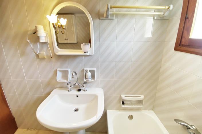 Image No.28-3 Bed Apartment for sale