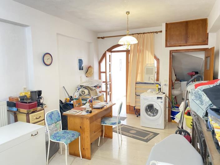 Image No.39-3 Bed Apartment for sale