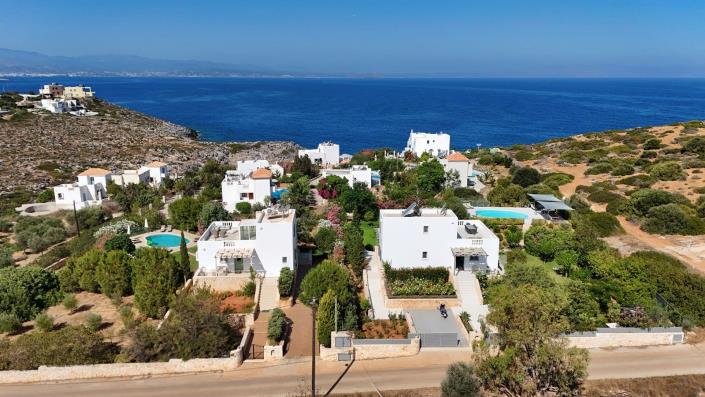 Image No.2-Villa de 4 chambres à vendre à Tersanas