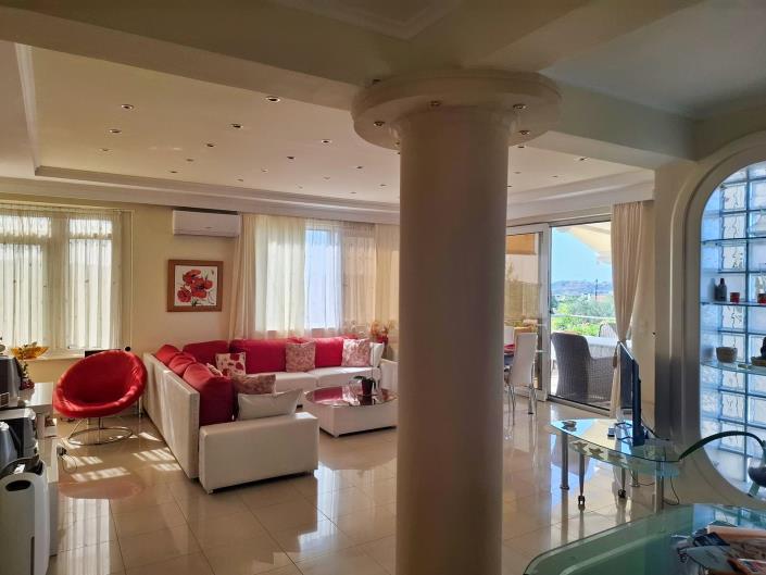 Image No.43-Appartement de 7 chambres à vendre à Perivolia