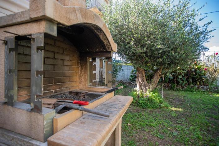 Image No.6-Maison de 5 chambres à vendre à Tavronitis