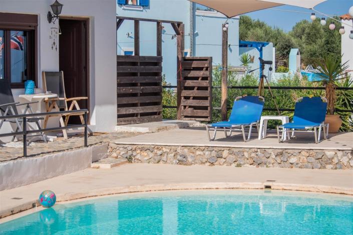 Image No.7-Maison de 5 chambres à vendre à Tavronitis