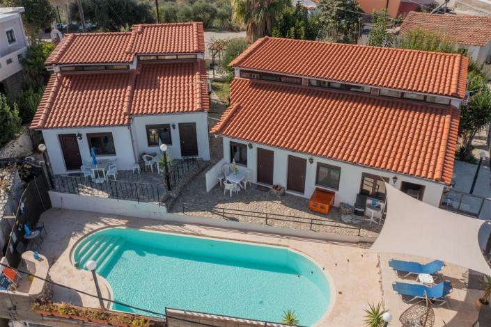 Image No.13-Maison de 5 chambres à vendre à Tavronitis