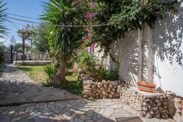 Image No.29-Maison de 5 chambres à vendre à Tavronitis