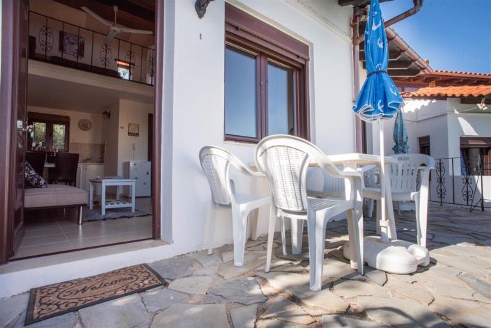 Image No.56-Maison de 5 chambres à vendre à Tavronitis