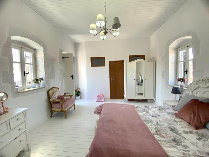 Image No.23-4 Bed Villa for sale