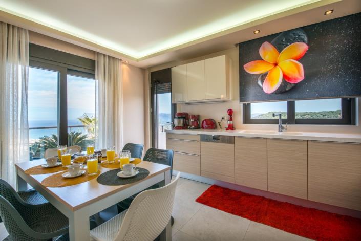 Image No.7-Villa de 4 chambres à vendre à Kissamos