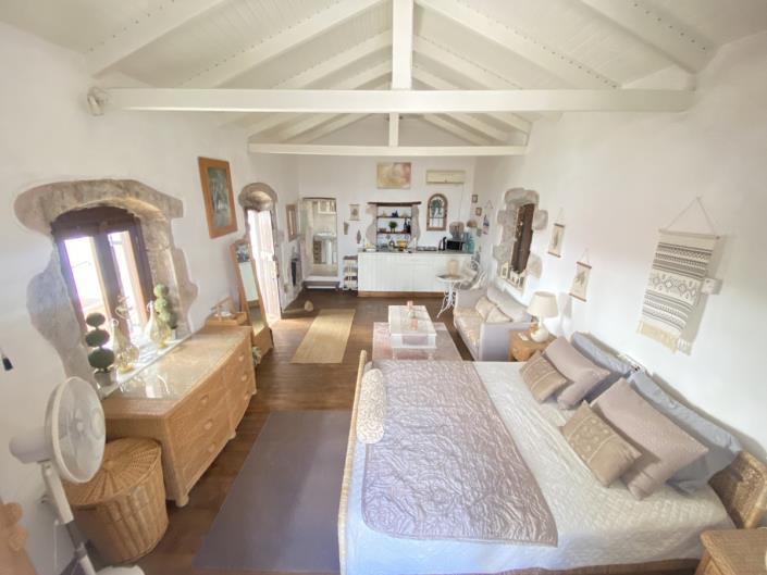 Image No.7-4 Bed Village House for sale