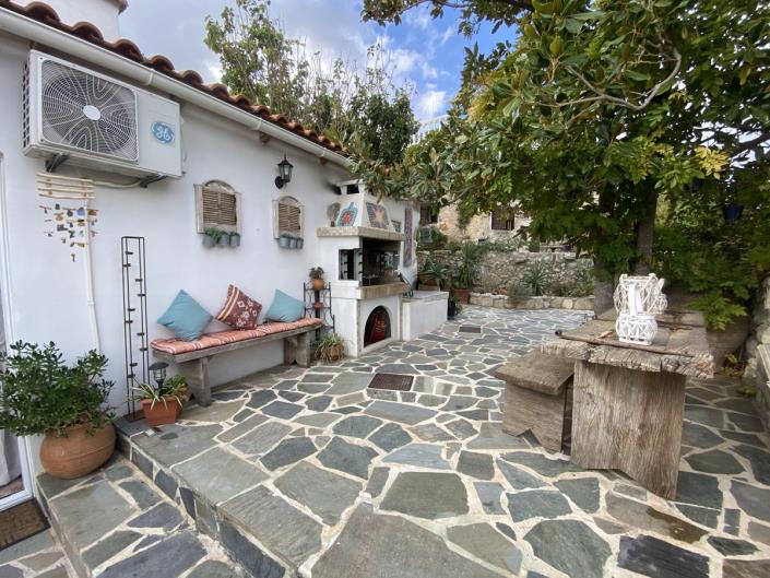 Image No.54-4 Bed Village House for sale