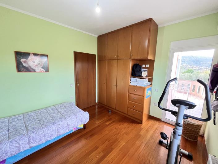 Image No.12-Maison de 5 chambres à vendre à Neo Chorio