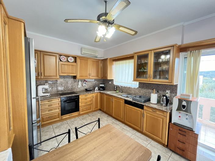 Image No.25-Maison de 5 chambres à vendre à Neo Chorio