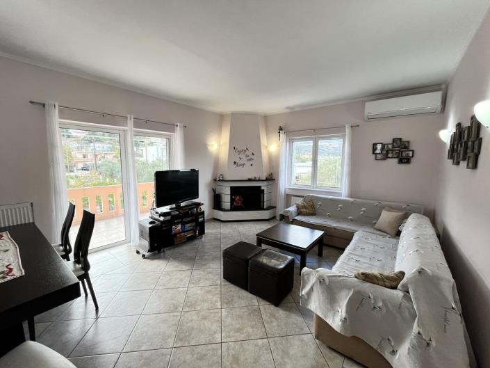 Image No.32-Maison de 5 chambres à vendre à Neo Chorio