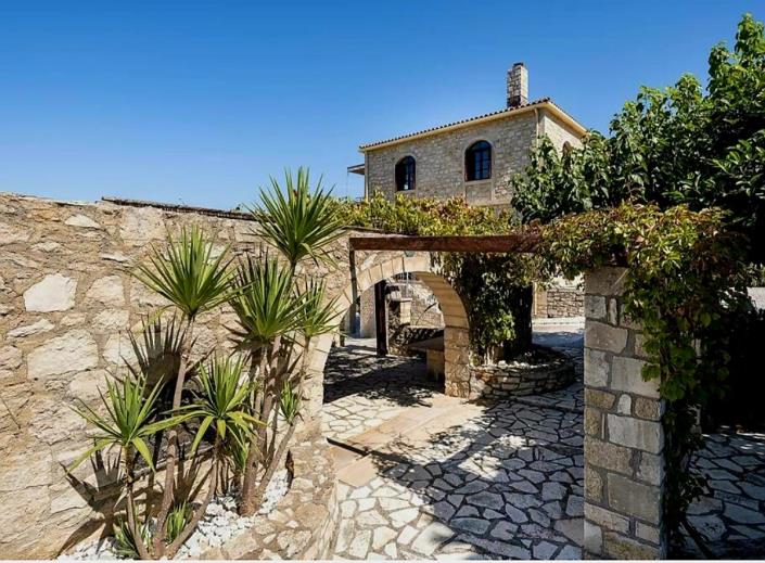 Image No.48-Villa de 5 chambres à vendre à Kournas