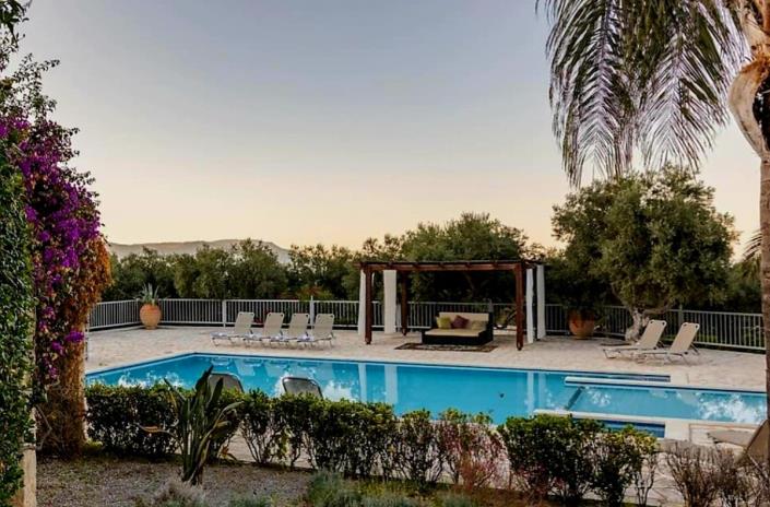 Image No.49-Villa de 5 chambres à vendre à Kournas