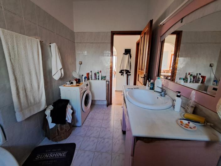 Image No.49-2 Bed Apartment for sale