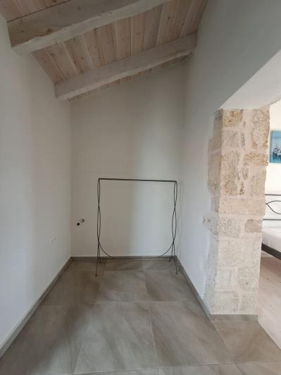 Image No.28-3 Bed House for sale