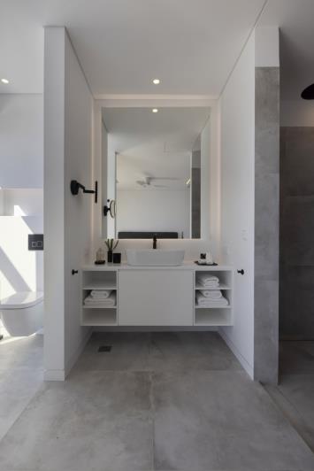 Image No.52-5 Bed Villa for sale