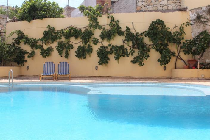 Image No.13-Un hôtel de 15 chambres à vendre à Aspro