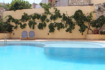 Greece-Crete-Apokoronas-Almyrida-Hotel-For-Sale0012